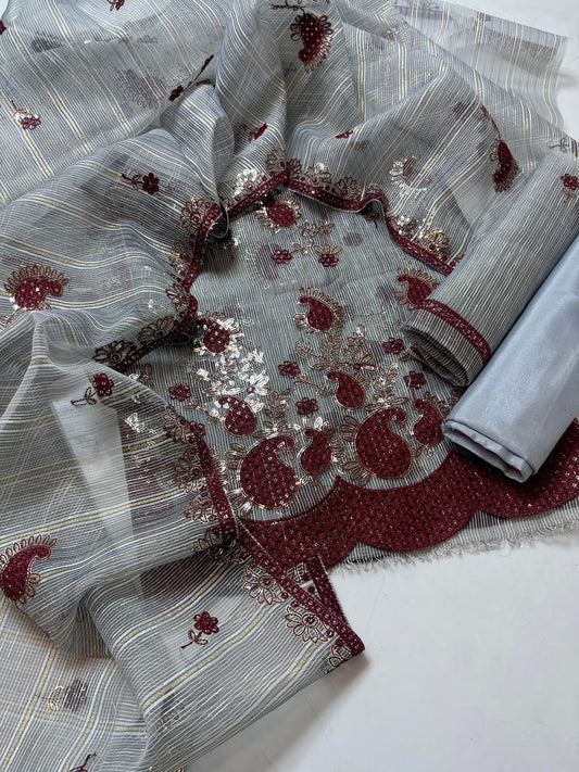 Traditional Kaddi Embroidered Suit (3-Pc)